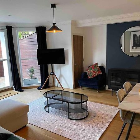 Stunning Apartment By The Leas, West End 福克斯通 外观 照片